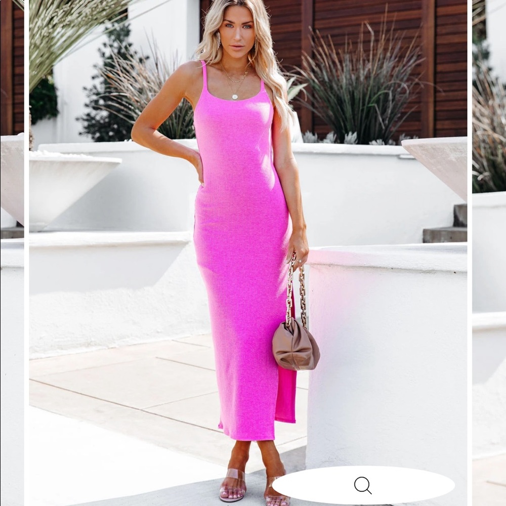 Vici Luna ribbed knit midi dress